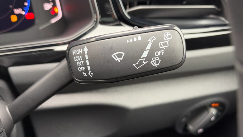 Volkswagen T-Roc 1.0 TSI 115 Style Design 5dr Petrol Hatchback